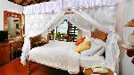 Punnamada Backwater Resort